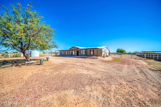 21024 W MONTGOMERY Road, Wittmann, AZ 85361