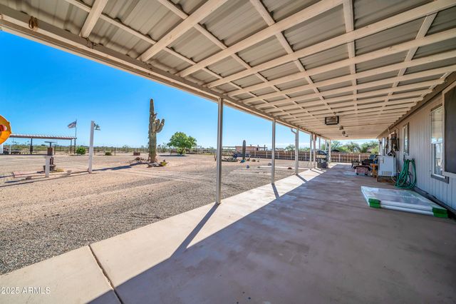 21024 W MONTGOMERY Road, Wittmann, AZ 85361