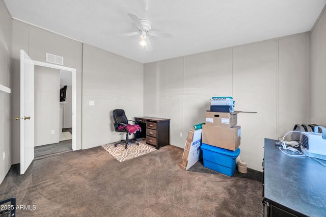 21024 W MONTGOMERY Road, Wittmann, AZ 85361