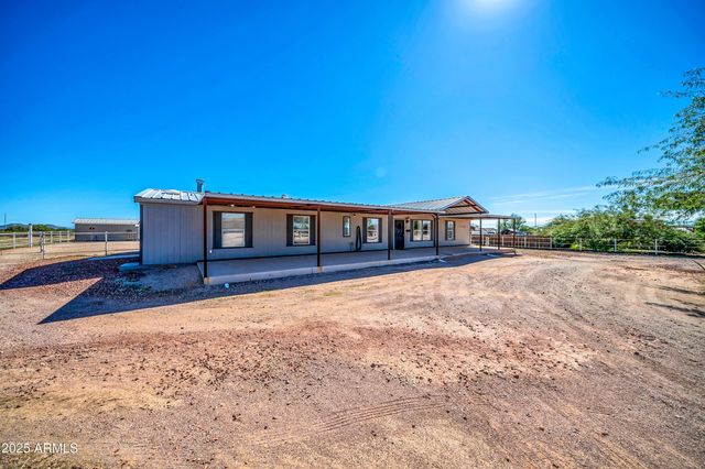 21024 W MONTGOMERY Road, Wittmann, AZ 85361