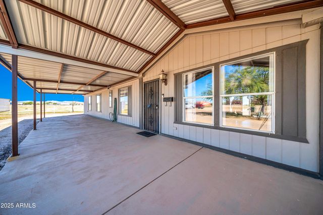 21024 W MONTGOMERY Road, Wittmann, AZ 85361