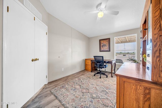 21024 W MONTGOMERY Road, Wittmann, AZ 85361