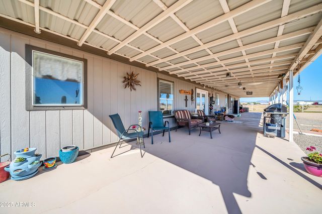 21024 W MONTGOMERY Road, Wittmann, AZ 85361