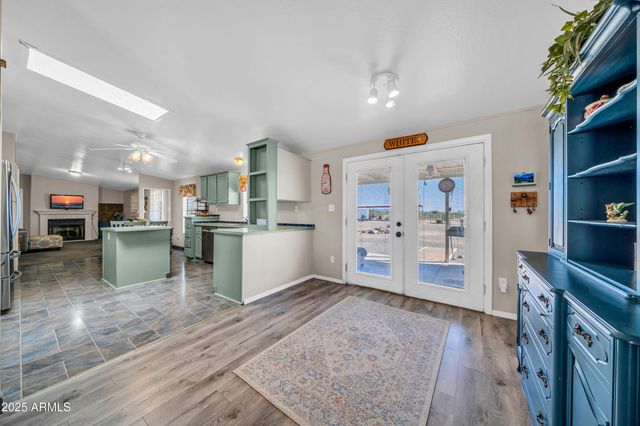 21024 W MONTGOMERY Road, Wittmann, AZ 85361