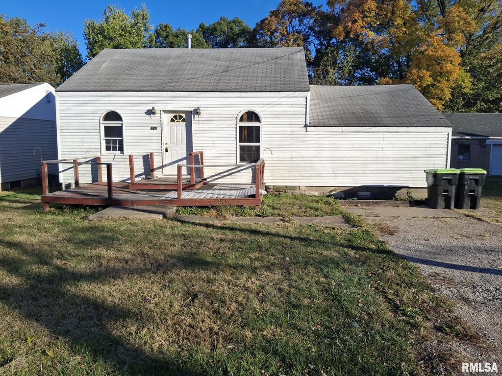 120 GERBER Court, Creve Coeur, IL 61610