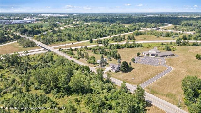 1300 S Canal Road, Lansing, MI 48917