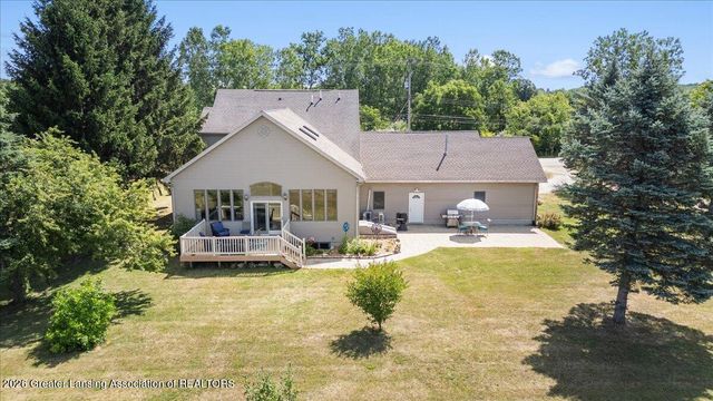 1300 S Canal Road, Lansing, MI 48917