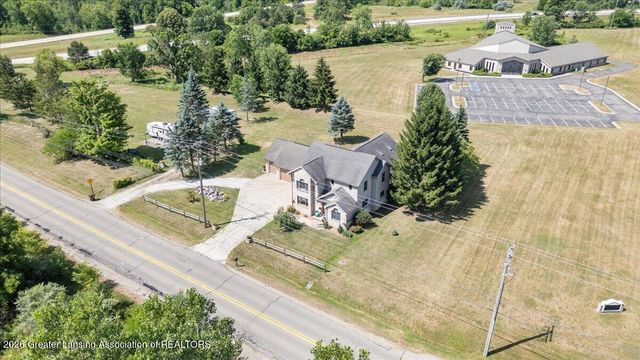 1300 S Canal Road, Lansing, MI 48917