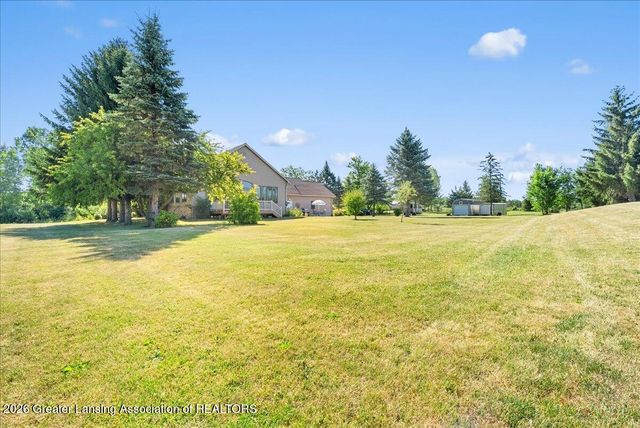 1300 S Canal Road, Lansing, MI 48917