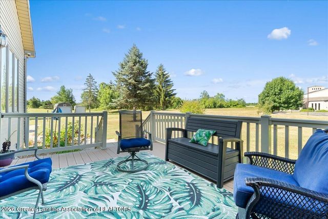 1300 S Canal Road, Lansing, MI 48917