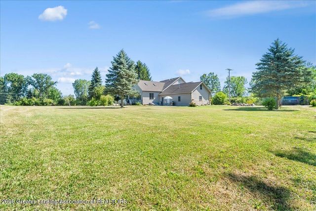 1300 S Canal Road, Lansing, MI 48917