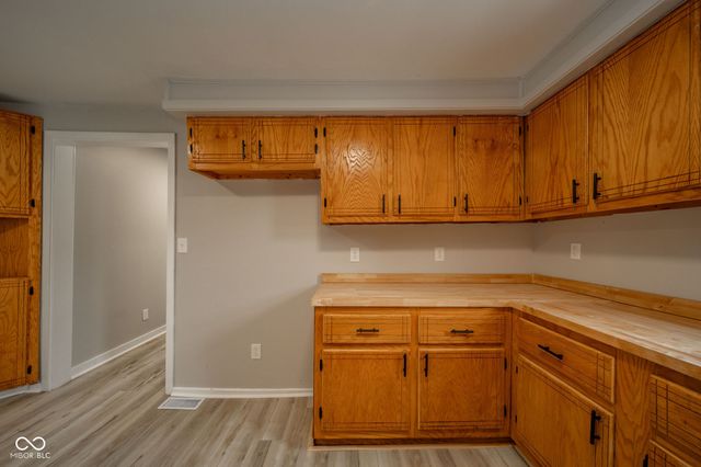1917 Cedar Street, Anderson, IN 46016