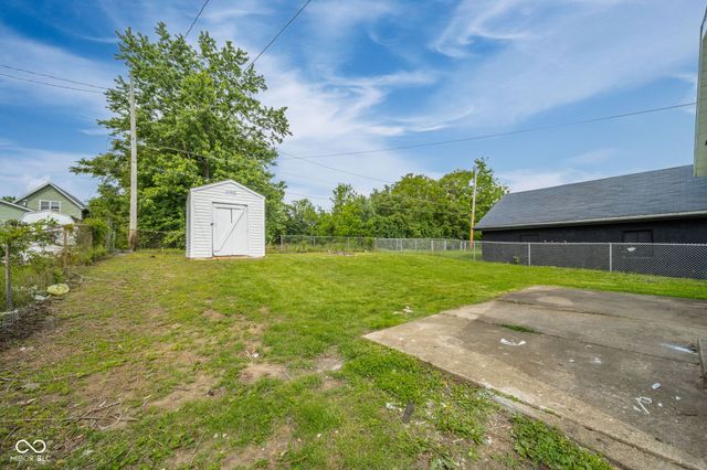 1917 Cedar Street, Anderson, IN 46016