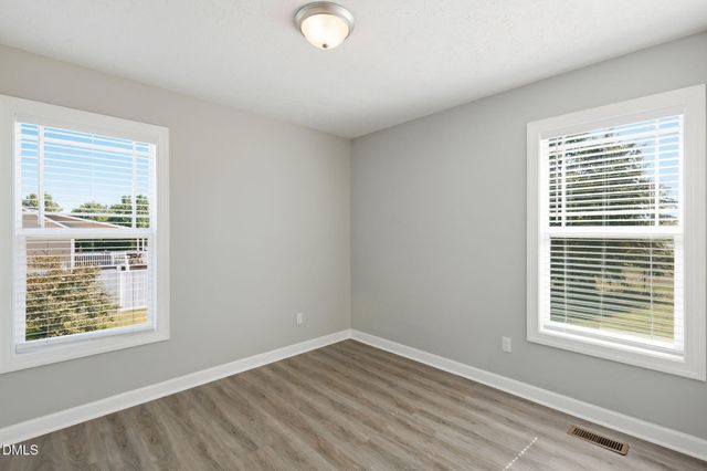 140 Trail Ridge Drive, Benson, NC 27504