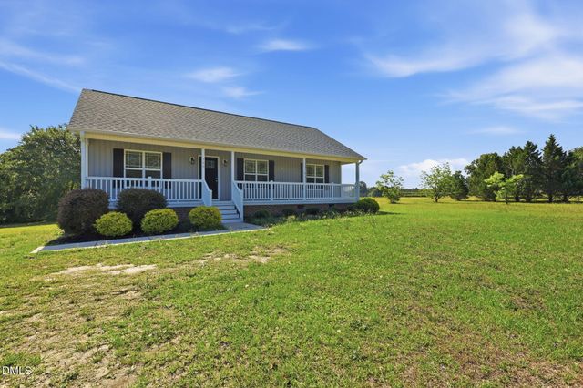 140 Trail Ridge Drive, Benson, NC 27504