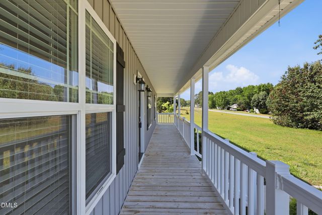140 Trail Ridge Drive, Benson, NC 27504