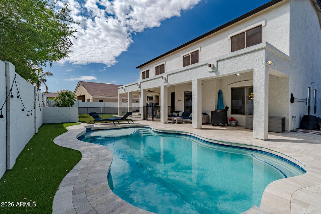 2885 S PALM Street, Gilbert, AZ 85295 — photo 3