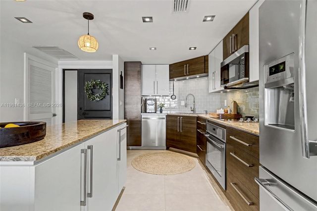 3111 N Ocean Dr 1612, Hollywood, FL 33019