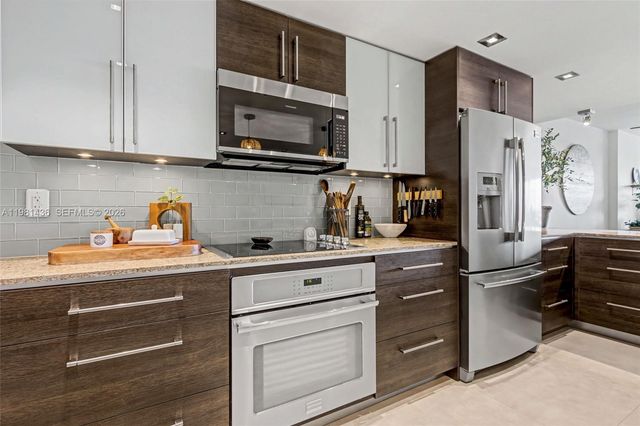 3111 N Ocean Dr 1612, Hollywood, FL 33019