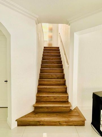 400 SW 15th Drive, Boca Raton, FL 33432