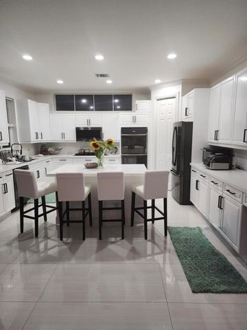 400 SW 15th Drive, Boca Raton, FL 33432