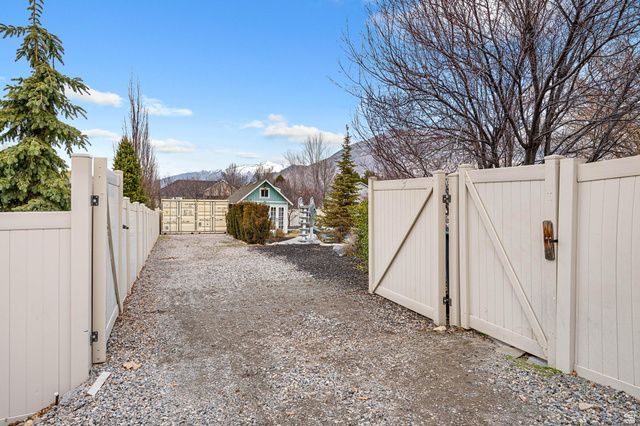 648 W 250 N, Lindon, UT 84042