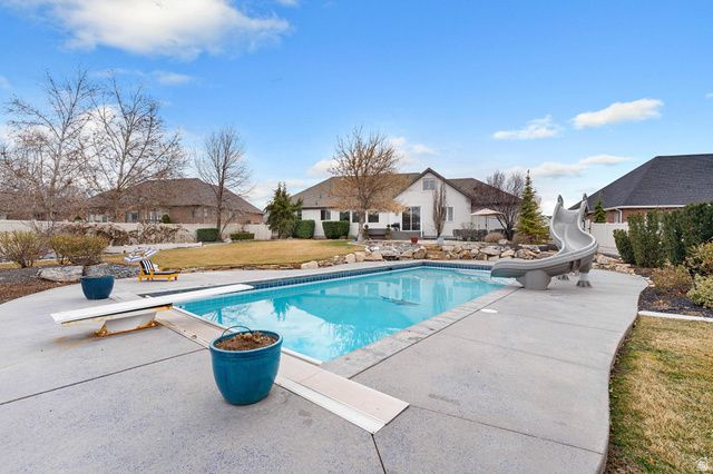 648 W 250 N, Lindon, UT 84042