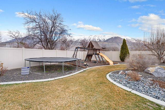 648 W 250 N, Lindon, UT 84042