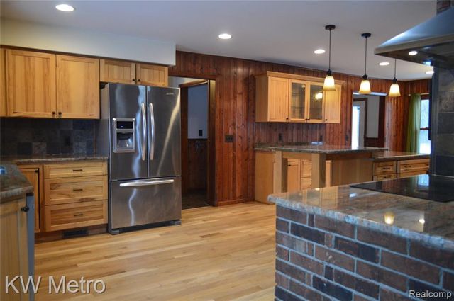 8665 Meskill Road, Columbus, MI 48063