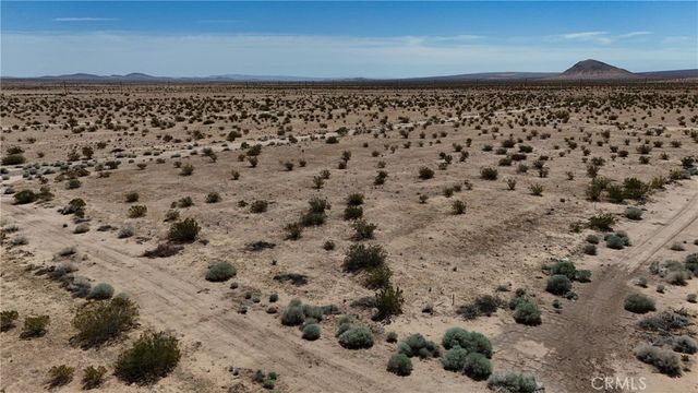 739 106th Street, California City, CA 93505