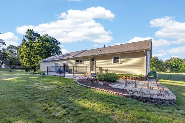 11328 Old Pierce Road, Morton Twp, MI 49346