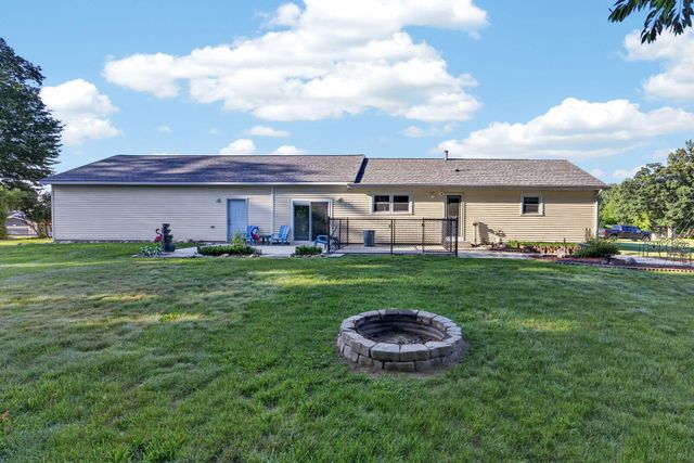 11328 Old Pierce Road, Morton Twp, MI 49346
