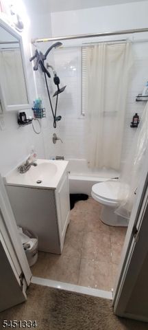 432 N Lincoln Ave, Middlesex Boro, NJ 08846