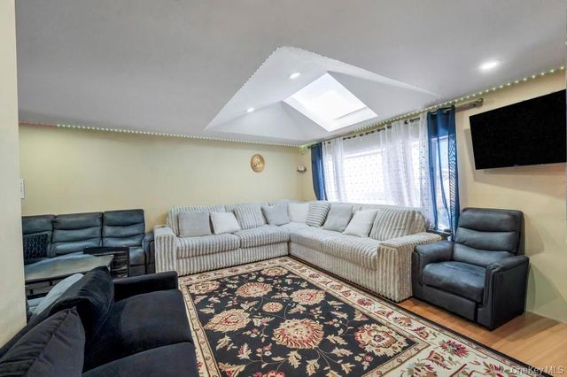 2 Valley Greens Drive, Valley Stream, NY 11581