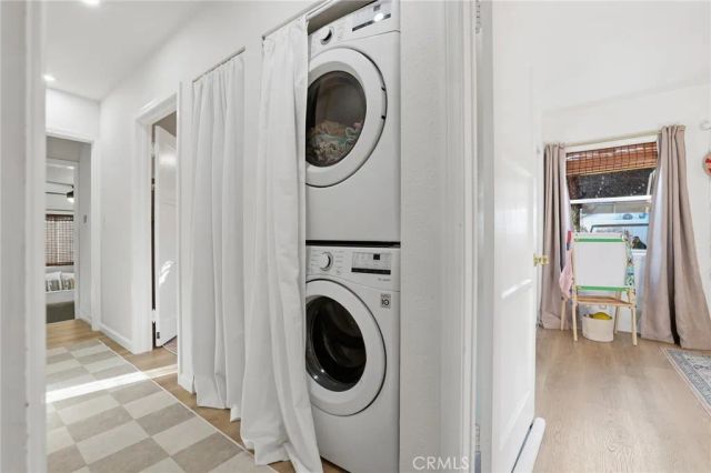 6035 Case, North Hollywood, CA 91606