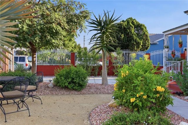 6035 Case, North Hollywood, CA 91606