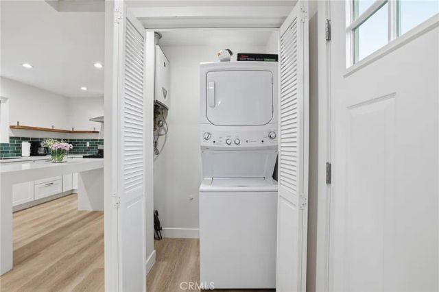 6035 Case, North Hollywood, CA 91606