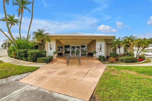 14546 ANCHORAGE CIRCLE, Seminole, FL 33776