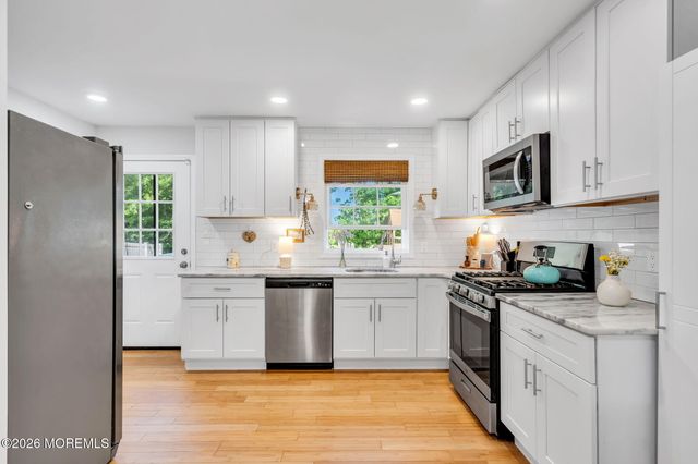 402 W Prospect Avenue, Keyport, NJ 07735