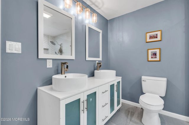 402 W Prospect Avenue, Keyport, NJ 07735