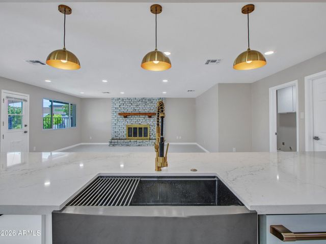 297 S HACIENDA Circle, Litchfield Park, AZ 85340