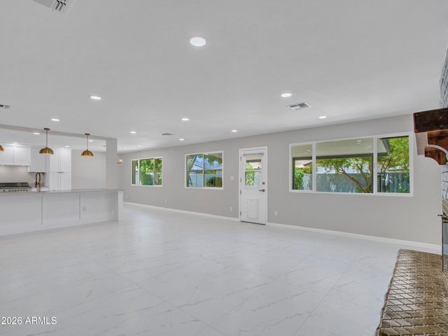 297 S HACIENDA Circle, Litchfield Park, AZ 85340