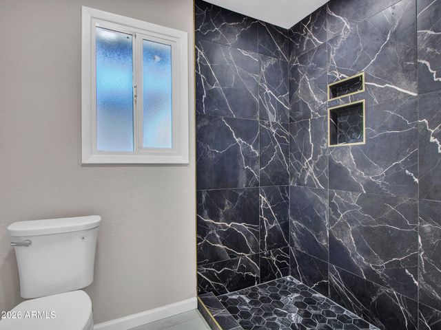 297 S HACIENDA Circle, Litchfield Park, AZ 85340