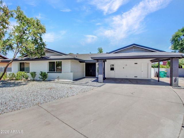 297 S HACIENDA Circle, Litchfield Park, AZ 85340