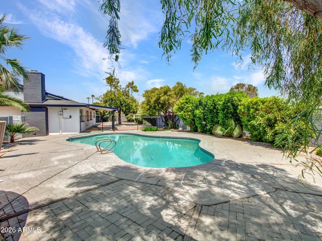 297 S HACIENDA Circle, Litchfield Park, AZ 85340