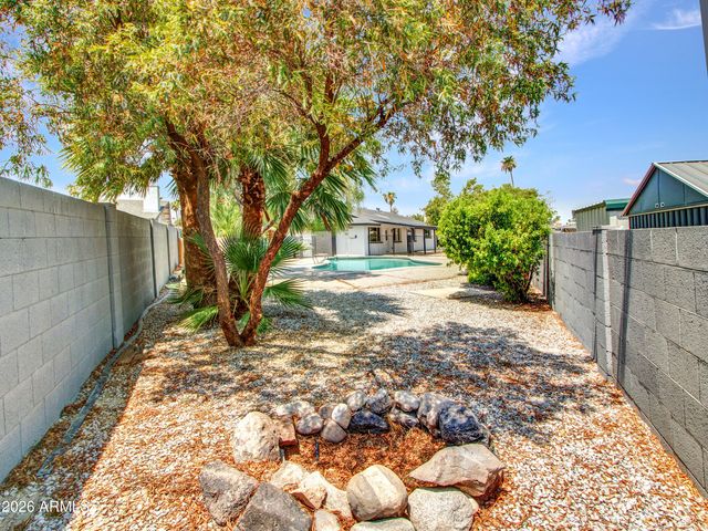 297 S HACIENDA Circle, Litchfield Park, AZ 85340