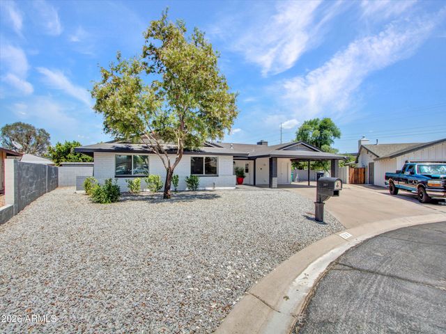 297 S HACIENDA Circle, Litchfield Park, AZ 85340