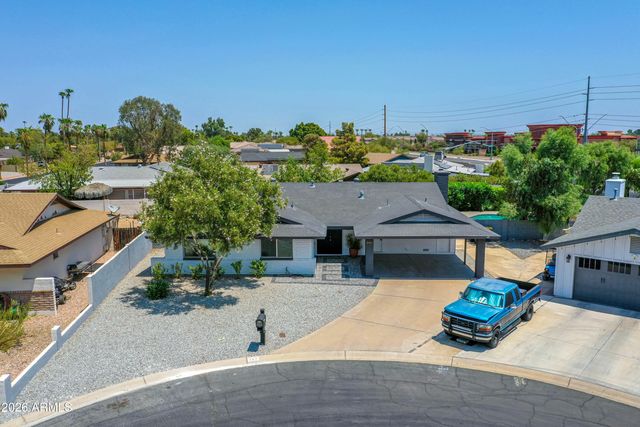 297 S HACIENDA Circle, Litchfield Park, AZ 85340
