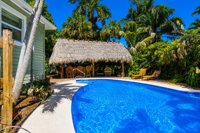 1424 S PALMWAY, Lake Worth Beach, FL 33460