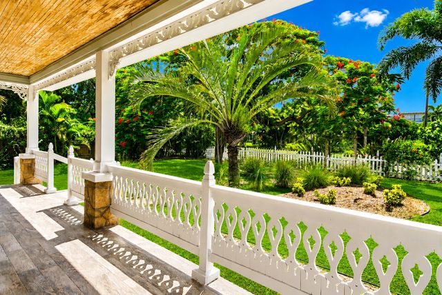 1424 S PALMWAY, Lake Worth Beach, FL 33460